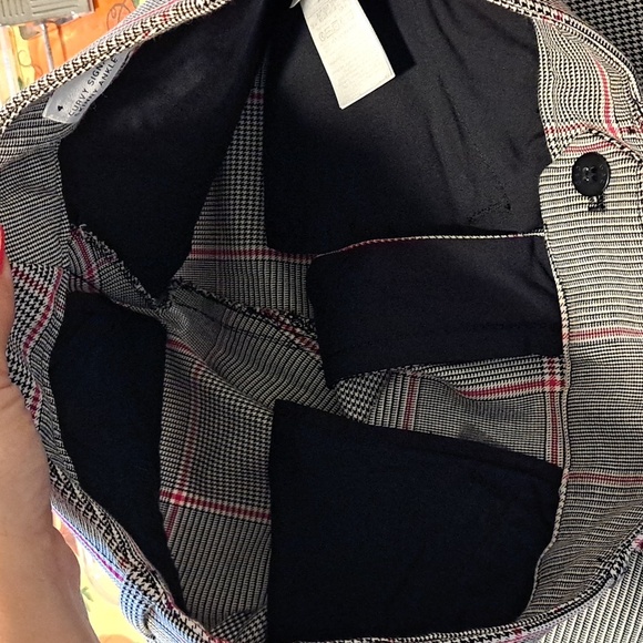 Curvy Signature Skinny Ankle Black/Red W/Pockets Pants. Size 4 NWOT - Picture 12 of 13